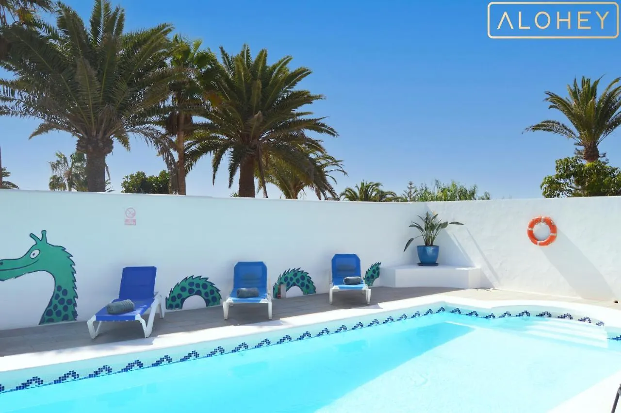 Villa Magica 7 Minutes Walk To Center With Pool And A/C Playa Blanca